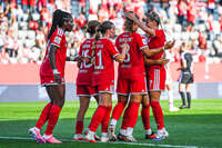 06.09.2026, München, Deutschland. Google Pixel Frauen-Bundesliga: FC Bayern München Frauen gegen SC Freiburg Frauen am FC Bayern Campus. FC Bayern jubelt.