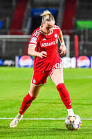 22.09.2026, Unterhaching, Deutschland. UEFA Women's Champions League, 1. Spieltag der Ligaphase: FC Bayern München Frauen gegen Manchester City. UWCL-Auftakt der FC Bayern Frauen und erstes UWCL-Pflichtspiel im neuen Zuhause Sportpark Unterhaching. Franziska Kett (FC Bayern Frauen)