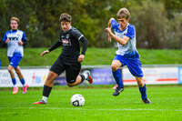 11.10.2026, Bad Wörishofen, Bayern, Deutschland. U19 (A-Jun.) Kreisklasse Allgäu – Nord: FC Bad Wörishofen U19 gegen JFG Wertachtal U19. Spielort: Stadion Unteres Hart. Saison 2026/2027. Niklas Lichtenberg (FC Bad Wörishofen) beim Laufen, im Sprint, in einer Laufszene