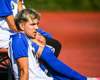 04.10.2026, Bad Wörishofen, Deutschland. U19 (A-Jun.) Kreisklasse Allgäu - Nord: FC Bad Wörishofen U19 gegen SG Unterrieden U19. Spielort: Stadion Am Unteren Hart. Pedro Stojan (FC Bad Wörishofen) nachdenklich, ernst, fokussiert