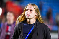 22.09.2026, Unterhaching, Deutschland. UEFA Women's Champions League, 1. Spieltag der Ligaphase: FC Bayern München Frauen gegen Manchester City. UWCL-Auftakt der FC Bayern Frauen und erstes UWCL-Pflichtspiel im neuen Zuhause Sportpark Unterhaching. Regina van Eijk (FC Bayern Frauen)