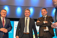 Podiumsdiskussion zur Bürgermeisterwahl in Bad Wörishofen im Kursaal. Die Bürgermeisterkandidaten Daniel Pflügl, Stefan Welzel und Paul Gruschka stellten sich den Fragen von Moderation und Publikum.