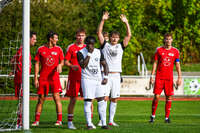 03.10.2026, Mindelheim, Deutschland. Kreisliga Allgäu Nord: TSV Mindelheim gegen (SG) Sontheim/Westerheim. Spielort: Julius-Strohmayer Stadion. Jonas Miller (TSV Mindelheim) nachdenklich, ernst, fokussiert