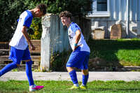 04.10.2026, Bad Wörishofen, Deutschland. U19 (A-Jun.) Kreisklasse Allgäu - Nord: FC Bad Wörishofen U19 gegen SG Unterrieden U19. Spielort: Stadion Am Unteren Hart. Endi Kastrati (FC Bad Wörishofen) beim Aufwärmen, beim Warmmachen, während des Aufwärmens