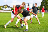 03.10.2026, Mindelheim, Deutschland. Kreisliga Allgäu Nord: TSV Mindelheim gegen (SG) Sontheim/Westerheim. Spielort: Julius-Strohmayer Stadion. Marc Mörstedt (TSV Mindelheim) im Zweikampf, im Duell, im Kampf um den Ball