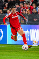 22.09.2026, Unterhaching, Deutschland. UEFA Women's Champions League, 1. Spieltag der Ligaphase: FC Bayern München Frauen gegen Manchester City. UWCL-Auftakt der FC Bayern Frauen und erstes UWCL-Pflichtspiel im neuen Zuhause Sportpark Unterhaching. Klara Bühl (FC Bayern Frauen)