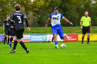 11.10.2026, Bad Wörishofen, Bayern, Deutschland. U19 (A-Jun.) Kreisklasse Allgäu – Nord: FC Bad Wörishofen U19 gegen JFG Wertachtal U19. Spielort: Stadion Unteres Hart. Saison 2026/2027. Faruk Dugonjic (FC Bad Wörishofen) beim Schuss, beim Abschluss, bei der Schussabgabe
