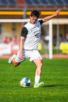 03.10.2026, Mindelheim, Deutschland. Kreisliga Allgäu Nord: TSV Mindelheim gegen (SG) Sontheim/Westerheim. Spielort: Julius-Strohmayer Stadion. Moritz Radewaldt (TSV Mindelheim) beim Schuss, beim Abschluss, bei der Schussabgabe