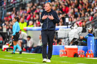 22.09.2026, Unterhaching, Deutschland. UEFA Women's Champions League, 1. Spieltag der Ligaphase: FC Bayern München Frauen gegen Manchester City. UWCL-Auftakt der FC Bayern Frauen und erstes UWCL-Pflichtspiel im neuen Zuhause Sportpark Unterhaching. Andrée Jeglertz (Cheftrainer, Manchester City Frauen)