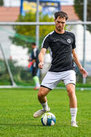03.10.2026, Mindelheim, Deutschland. Kreisliga Allgäu Nord: TSV Mindelheim gegen (SG) Sontheim/Westerheim. Spielort: Julius-Strohmayer Stadion. David Kienle (TSV Mindelheim) am Ball, mit dem Ball, in einer Spielszene