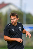 03.10.2026, Mindelheim, Deutschland. Kreisliga Allgäu Nord: TSV Mindelheim gegen (SG) Sontheim/Westerheim. Spielort: Julius-Strohmayer Stadion. Sebastian Müller (TSV Mindelheim) nachdenklich, ernst, fokussiert