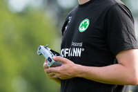 16.07.2026, Bad Wörishofen, Deutschland, 2. Bundesliga, Saison 2026/2027, Der SpVgg Greuther Fürth startet mit der zweiten Trainingseinheit in sein Sommertrainingslager in Bad Wörishofen (Unterallgäu). Der Verein bereitet sich dort auf die Saison 2026/2027 vor. Drohnen Fernbedienung