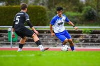 11.10.2026, Bad Wörishofen, Bayern, Deutschland. U19 (A-Jun.) Kreisklasse Allgäu – Nord: FC Bad Wörishofen U19 gegen JFG Wertachtal U19. Spielort: Stadion Unteres Hart. Saison 2026/2027. Abdul (FC Bad Wörishofen) am Ball, mit dem Ball, in einer Spielszene