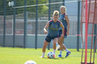05.08.2026, München, Deutschland. Google Pixel Frauen-Bundesliga: Die FC Bayern Frauen absolvieren auf dem FC Bayern Campus eine Trainingseinheit zur Vorbereitung auf das Testspiel gegen Paris FC. Linda Dallmann (FC Bayern Frauen)