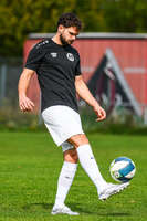03.10.2026, Mindelheim, Deutschland. Kreisliga Allgäu Nord: TSV Mindelheim gegen (SG) Sontheim/Westerheim. Spielort: Julius-Strohmayer Stadion. Quirin Mack (TSV Mindelheim) am Ball, mit dem Ball, in einer Spielszene