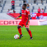 06.09.2026, München, Deutschland. Google Pixel Frauen-Bundesliga: FC Bayern München Frauen gegen SC Freiburg Frauen am FC Bayern Campus. Bernadette Amani (FC Bayern Frauen)