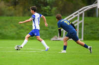11.10.2026, Bad Wörishofen, Bayern, Deutschland. A-Klasse Allgäu 2: FC Bad Wörishofen II gegen TSV 1913 Ettringen. Spielort: Stadion Unteres Hart. 12. Spieltag der A-Klasse Allgäu 2, Saison 2026/2027. Dominic Schüll (FC Bad Wörishofen) am Ball, mit dem Ball, in einer Spielszene