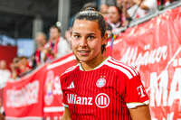 31.08.2026, München, Deutschland. Google Pixel Frauen-Bundesliga: FC Bayern München Frauen gegen 1. FSV Mainz 05 Frauen am FC Bayern Campus. Erstes Heimspiel des FC Bayern München in der Saison 2026/27. Lena Oberdorf (FC Bayern Frauen)