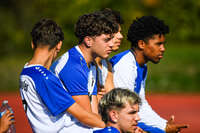 04.10.2026, Bad Wörishofen, Deutschland. U19 (A-Jun.) Kreisklasse Allgäu - Nord: FC Bad Wörishofen U19 gegen SG Unterrieden U19. Spielort: Stadion Am Unteren Hart. Endi Kastrati (FC Bad Wörishofen) nachdenklich, ernst, fokussiert