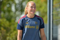 05.08.2026, München, Deutschland. Google Pixel Frauen-Bundesliga: Die FC Bayern Frauen absolvieren auf dem FC Bayern Campus eine Trainingseinheit zur Vorbereitung auf das Testspiel gegen Paris FC. Magdalena Eriksson (FC Bayern Frauen)