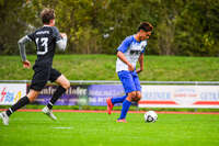 11.10.2026, Bad Wörishofen, Bayern, Deutschland. U19 (A-Jun.) Kreisklasse Allgäu – Nord: FC Bad Wörishofen U19 gegen JFG Wertachtal U19. Spielort: Stadion Unteres Hart. Saison 2026/2027. Julian Bleyer (FC Bad Wörishofen) am Ball, mit dem Ball, in einer Spielszene