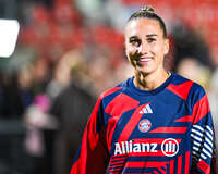 22.09.2026, Unterhaching, Deutschland. UEFA Women's Champions League, 1. Spieltag der Ligaphase: FC Bayern München Frauen gegen Manchester City. UWCL-Auftakt der FC Bayern Frauen und erstes UWCL-Pflichtspiel im neuen Zuhause Sportpark Unterhaching. Jana Kappes (FC Bayern Frauen)