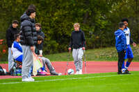 11.10.2026, Bad Wörishofen, Bayern, Deutschland. U19 (A-Jun.) Kreisklasse Allgäu – Nord: FC Bad Wörishofen U19 gegen JFG Wertachtal U19. Spielort: Stadion Unteres Hart. Saison 2026/2027. Szymon Maksymiak (FC Bad Wörishofen) nachdenklich, ernst, fokussiert