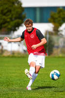 03.10.2026, Mindelheim, Deutschland. Kreisliga Allgäu Nord: TSV Mindelheim gegen (SG) Sontheim/Westerheim. Spielort: Julius-Strohmayer Stadion. Jonas Miller (TSV Mindelheim) beim Schuss, beim Abschluss, bei der Schussabgabe