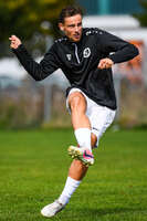 03.10.2026, Mindelheim, Deutschland. Kreisliga Allgäu Nord: TSV Mindelheim gegen (SG) Sontheim/Westerheim. Spielort: Julius-Strohmayer Stadion. Niko Hefele (TSV Mindelheim) beim Schuss, beim Abschluss, bei der Schussabgabe