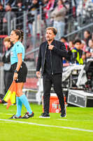 22.09.2026, Unterhaching, Deutschland. UEFA Women's Champions League, 1. Spieltag der Ligaphase: FC Bayern München Frauen gegen Manchester City. UWCL-Auftakt der FC Bayern Frauen und erstes UWCL-Pflichtspiel im neuen Zuhause Sportpark Unterhaching. Jose Barcala (Cheftrainer, FC Bayern Frauen)