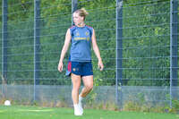 05.08.2026, München, Deutschland. Google Pixel Frauen-Bundesliga: Die FC Bayern Frauen absolvieren auf dem FC Bayern Campus eine Trainingseinheit zur Vorbereitung auf das Testspiel gegen Paris FC. Alara Sehitler (FC Bayern Frauen)