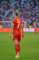 Allianz Arena, München, Deutschland – 25.04.2026: Fußball, UEFA Women’s Champions League 2025/2026, Halbfinale Hinspiel, FC Bayern München Frauen vs. FC Barcelona Frauen: Giulia Gwinn (FC Bayern München, Abwehr)