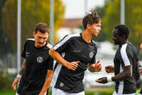 03.10.2026, Mindelheim, Deutschland. Kreisliga Allgäu Nord: TSV Mindelheim gegen (SG) Sontheim/Westerheim. Spielort: Julius-Strohmayer Stadion. Moritz Radewaldt (TSV Mindelheim) beim Aufwärmen, beim Warmmachen, während des Aufwärmens