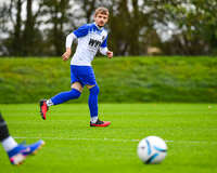 11.10.2026, Bad Wörishofen, Bayern, Deutschland. U19 (A-Jun.) Kreisklasse Allgäu – Nord: FC Bad Wörishofen U19 gegen JFG Wertachtal U19. Spielort: Stadion Unteres Hart. Saison 2026/2027. Ylli Vezaj (FC Bad Wörishofen) nachdenklich, ernst, fokussiert