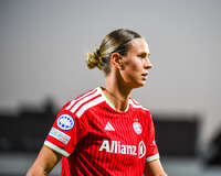 22.09.2026, Unterhaching, Deutschland. UEFA Women's Champions League, 1. Spieltag der Ligaphase: FC Bayern München Frauen gegen Manchester City. UWCL-Auftakt der FC Bayern Frauen und erstes UWCL-Pflichtspiel im neuen Zuhause Sportpark Unterhaching. Klara Bühl (FC Bayern Frauen)