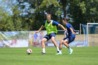 24.07.2026, Bad Wörishofen, Deutschland. 2. Bundesliga: Der SV Darmstadt 98 absolviert das Abschlusstraining im Sommertrainingslager vor dem Testspiel. Yannik Luhrs (SV Darmstadt 98), Yosuke Furukawa (SV Darmstadt 98)