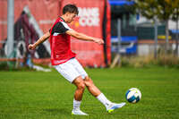 03.10.2026, Mindelheim, Deutschland. Kreisliga Allgäu Nord: TSV Mindelheim gegen (SG) Sontheim/Westerheim. Spielort: Julius-Strohmayer Stadion. Sebastian Müller (TSV Mindelheim) beim Schuss, beim Abschluss, bei der Schussabgabe