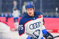 09.10.2026, München, Deutschland. PENNY DEL, Deutsche Eishockey Liga, Saison 2026/27, 7. Spieltag: EHC Red Bull München gegen ERC Ingolstadt im SAP Garden in München. Alex Breton (ERC Ingolstadt) nachdenklich, ernst, fokussiert