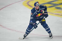 09.10.2026, München, Deutschland. PENNY DEL, Deutsche Eishockey Liga, Saison 2026/27, 7. Spieltag: EHC Red Bull München gegen ERC Ingolstadt im SAP Garden in München. Jeremy McKenna (EHC Red Bull München) beim Schlittschuhlaufen, in Bewegung auf dem Eis
