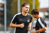 03.10.2026, Mindelheim, Deutschland. Kreisliga Allgäu Nord: TSV Mindelheim gegen (SG) Sontheim/Westerheim. Spielort: Julius-Strohmayer Stadion. David Kienle (TSV Mindelheim) beim Aufwärmen, beim Warmmachen, während des Aufwärmens