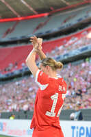 Allianz Arena, München, Deutschland – 25.04.2026: Fußball, UEFA Women’s Champions League 2025/2026, Halbfinale Hinspiel, FC Bayern München Frauen vs. FC Barcelona Frauen: Klara Bühl / Klara Buehl (FC Bayern München, Sturm) vor dem Eckschuss.