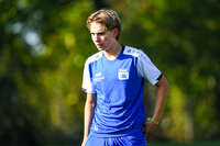 04.10.2026, Bad Wörishofen, Deutschland. U19 (A-Jun.) Kreisklasse Allgäu - Nord: FC Bad Wörishofen U19 gegen SG Unterrieden U19. Spielort: Stadion Am Unteren Hart. Philipp Rötzer (FC Bad Wörishofen) nachdenklich, ernst, fokussiert