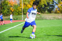 04.10.2026, Bad Wörishofen, Deutschland. U19 (A-Jun.) Kreisklasse Allgäu - Nord: FC Bad Wörishofen U19 gegen SG Unterrieden U19. Spielort: Stadion Am Unteren Hart. Abdul (FC Bad Wörishofen) beim Schuss, beim Abschluss, bei der Schussabgabe