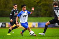 11.10.2026, Bad Wörishofen, Bayern, Deutschland. U19 (A-Jun.) Kreisklasse Allgäu – Nord: FC Bad Wörishofen U19 gegen JFG Wertachtal U19. Spielort: Stadion Unteres Hart. Saison 2026/2027. Abdul (FC Bad Wörishofen) am Ball, mit dem Ball, in einer Spielszene